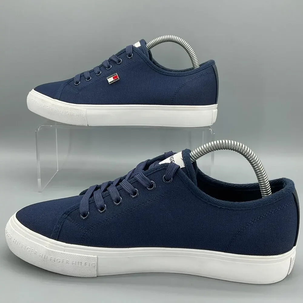 Tommy Hilfiger Women’s Aressa Flag Lace up Sneakers Dark Blue Size 9.5M
